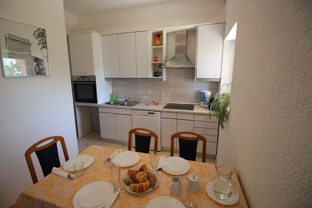 Apartments IVONA 3