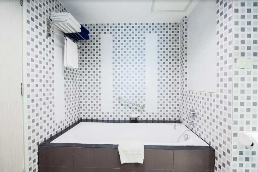 Karon Sea Sands Resort-SHA PLUS