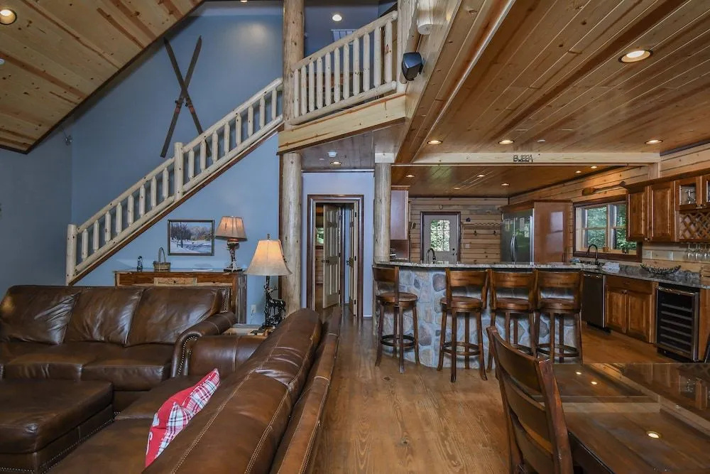 Hemlock Hideaway