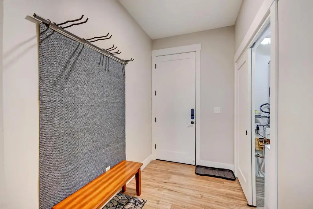 New Luxury Loft #103 Near Resort Huge Hot Tub & Views - FREE Activities & Equipment Rentals Daily