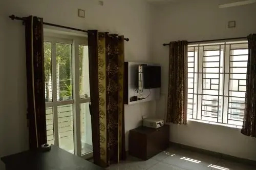 Tripstays 4085