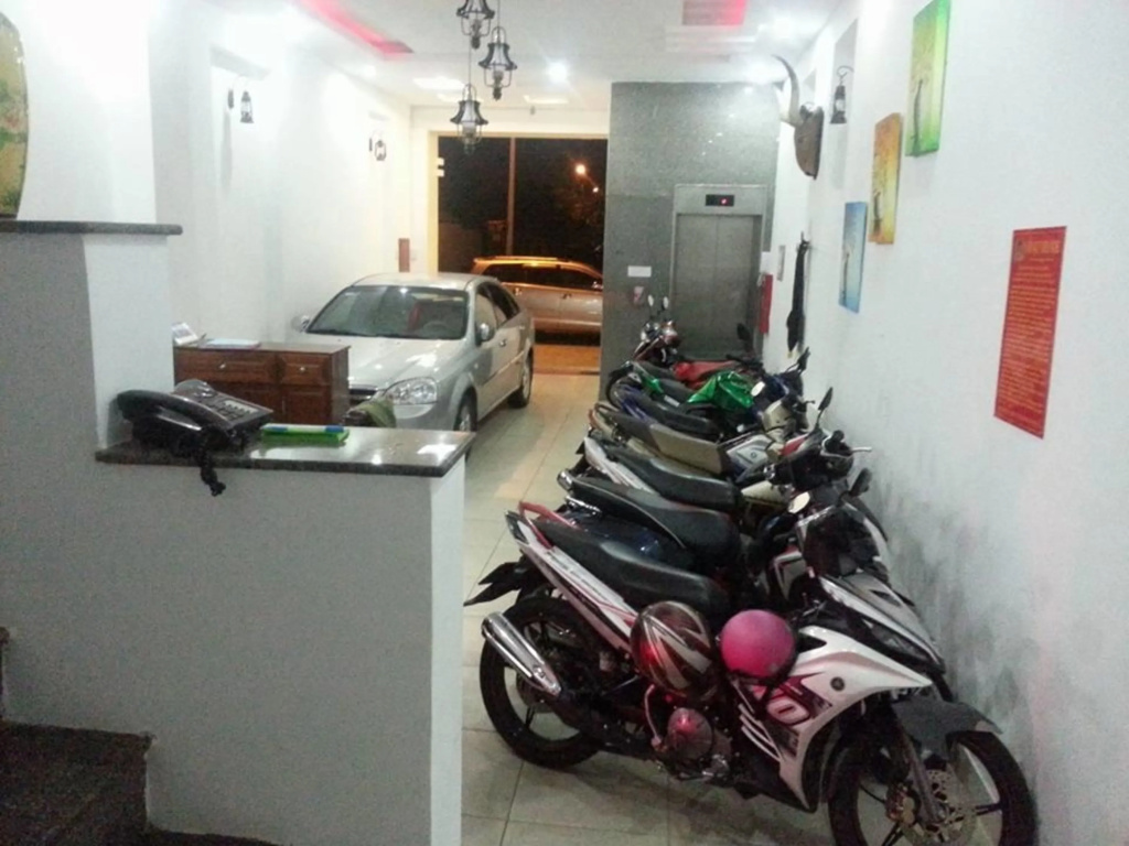 My Van Hotel
