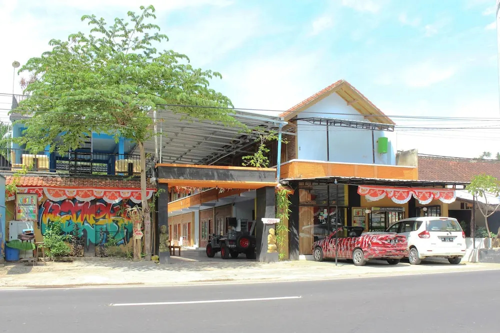 Airy Eco Pantai Senggigi Lombok