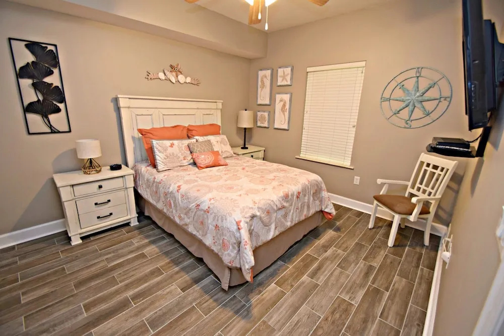 Seawind 1501 3 Bedroom Condo