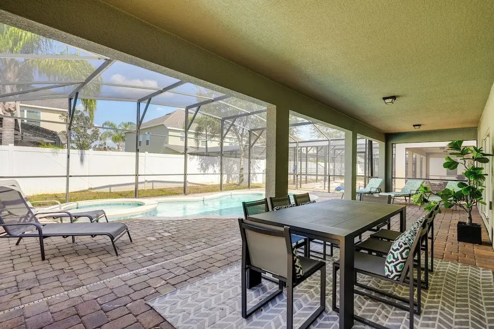 Play, Soak & Explore! Group Getaway Near Disney