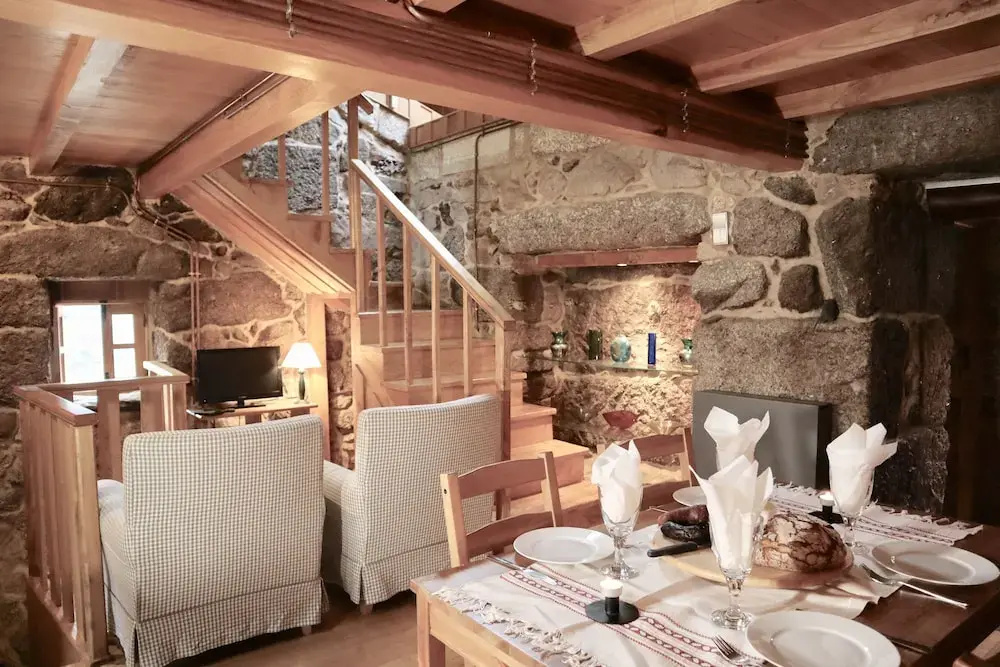 Comfortable Rural Cottage in Ancient Village in the Douro Region