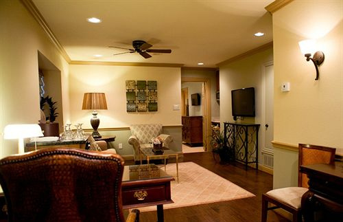 The Sanford House Inn & Spa