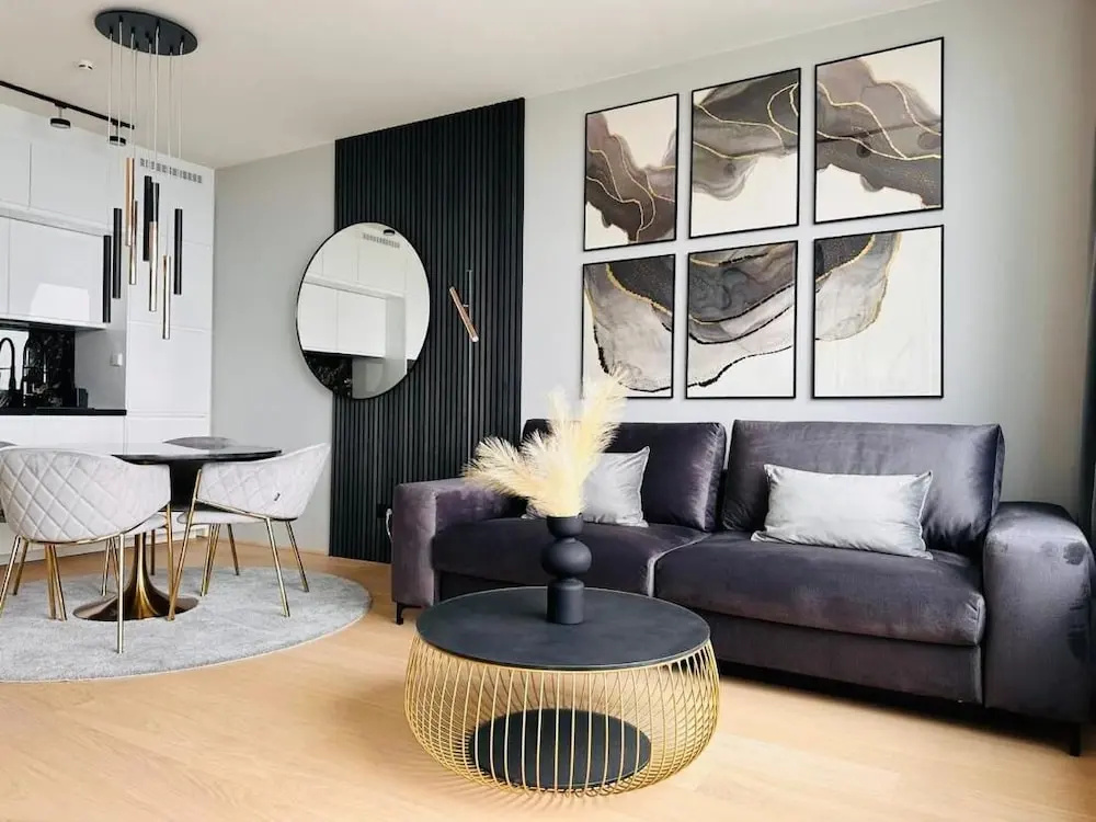 Green High-end Apartment Close to Metro, Uno-city, E-parking, Pool, Gym, Sauna