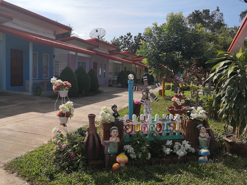 Thanawan Resort