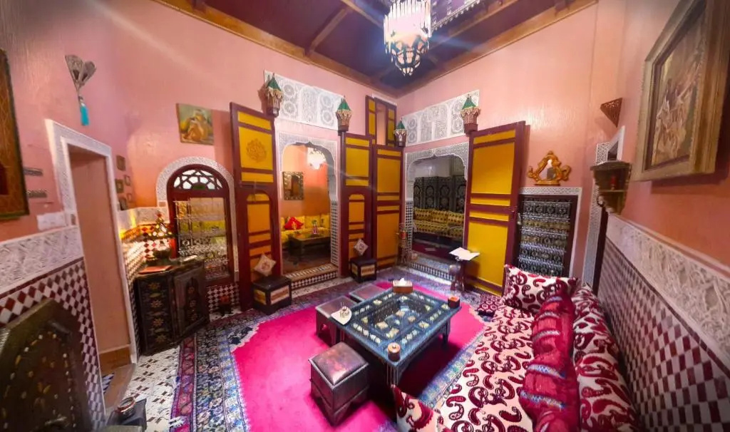 Riad Atika Mek