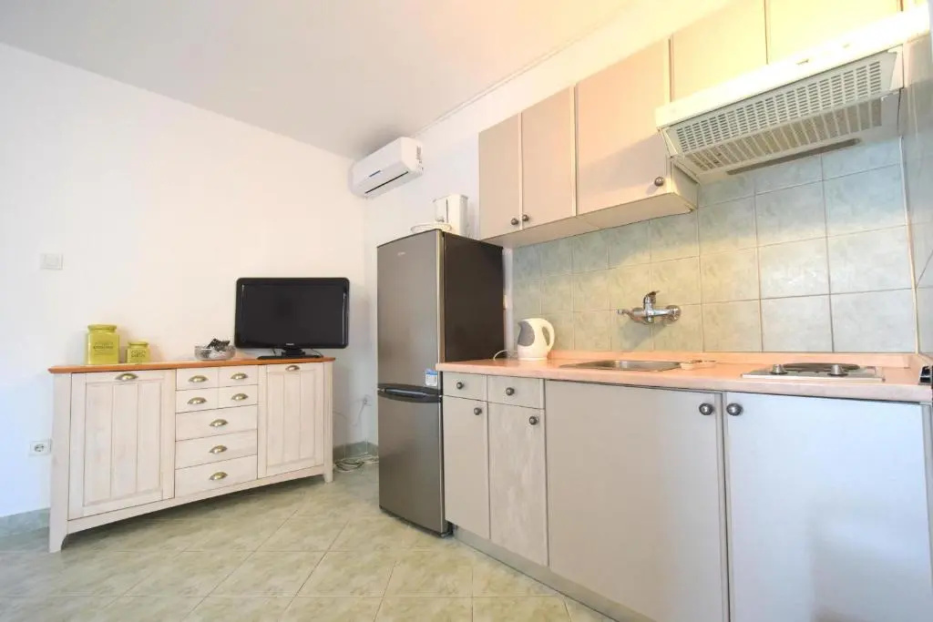 Apartments Gacina