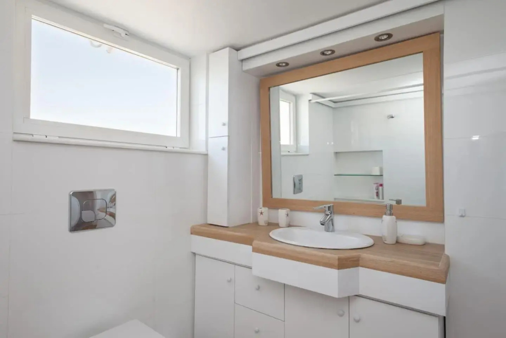 Elegant Athenian Apartment