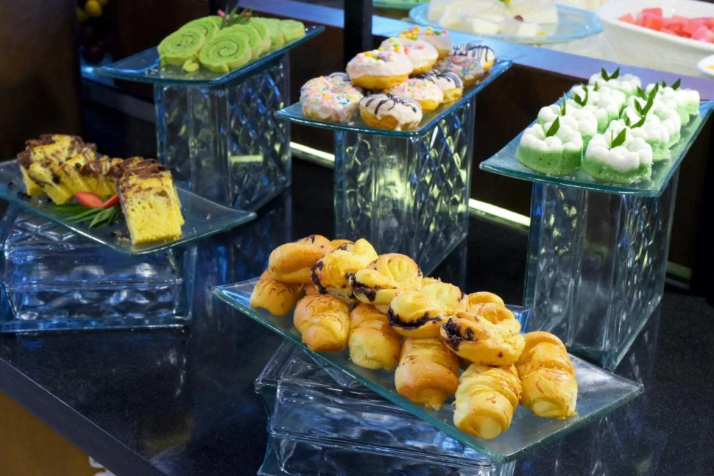 Oak Tree Emerald Hotel Semarang