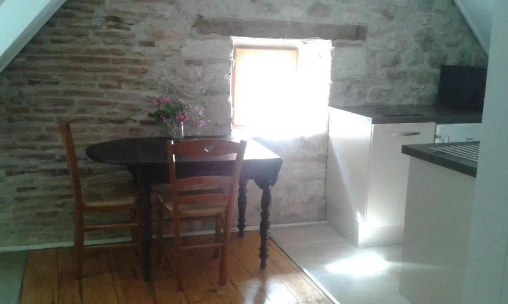 Appartements - Charme, jardin et vue imprenable en plein coeur de St-Cirq