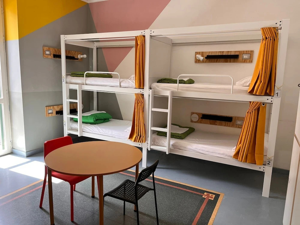 La Controra Hostel Naples