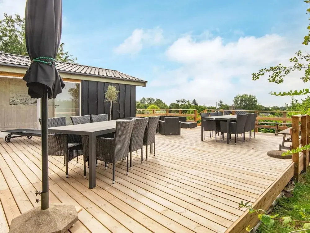 Sunny Holiday Home in Ebeltoft near Sea