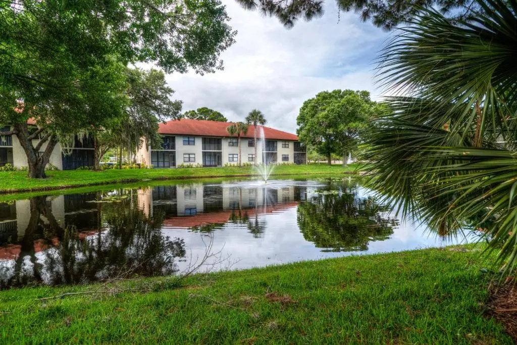 4601 W 46th Street court