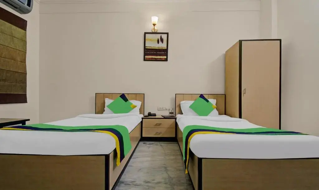 Treebo Maharaja Residency Family Hotel