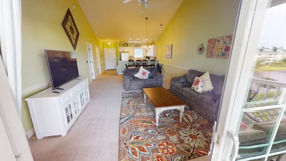 Magnolia Pointe Luster Leaf 4895-402 2 Bedroom Condo