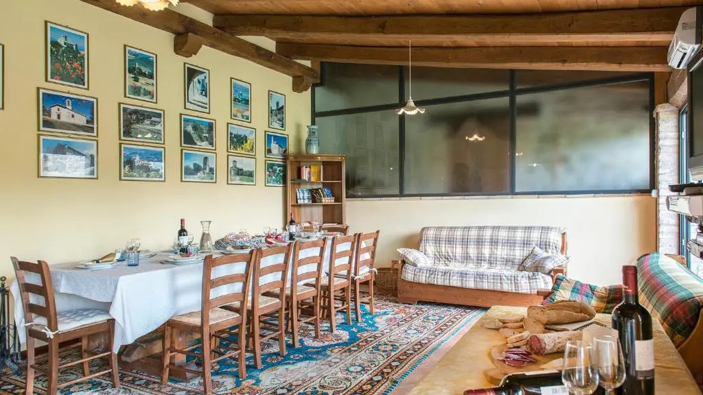 Val di Marco 12, Emma Villas