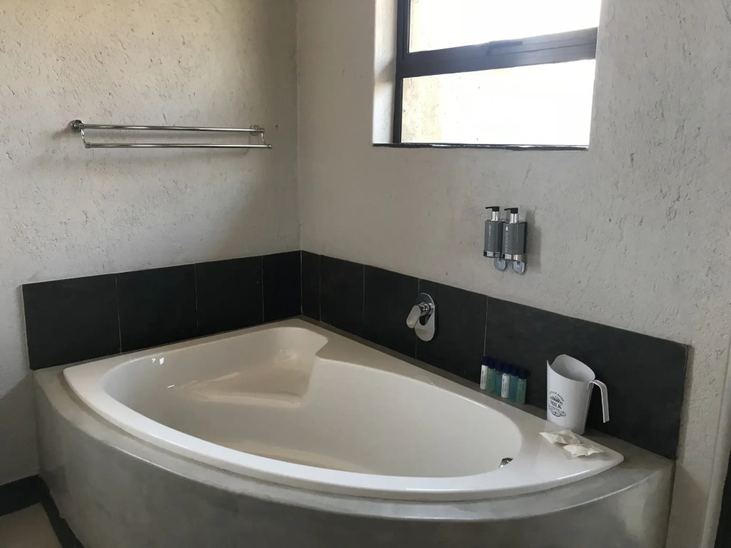 Lindiwe Safari Lodge