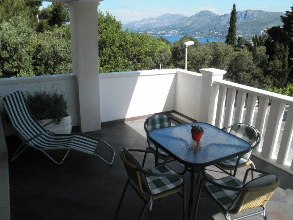 Lidija Apartments