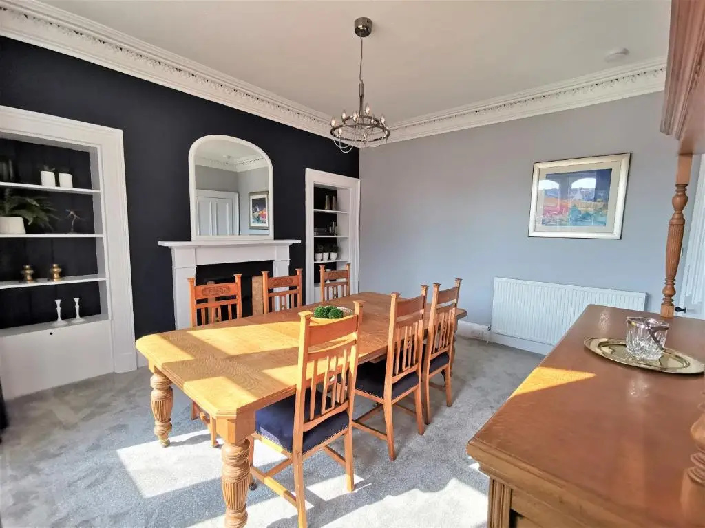No 48 Castle View
