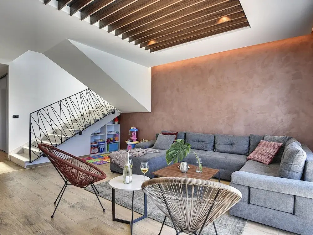 Villa Pomer with a private Swimming pool near the Sea