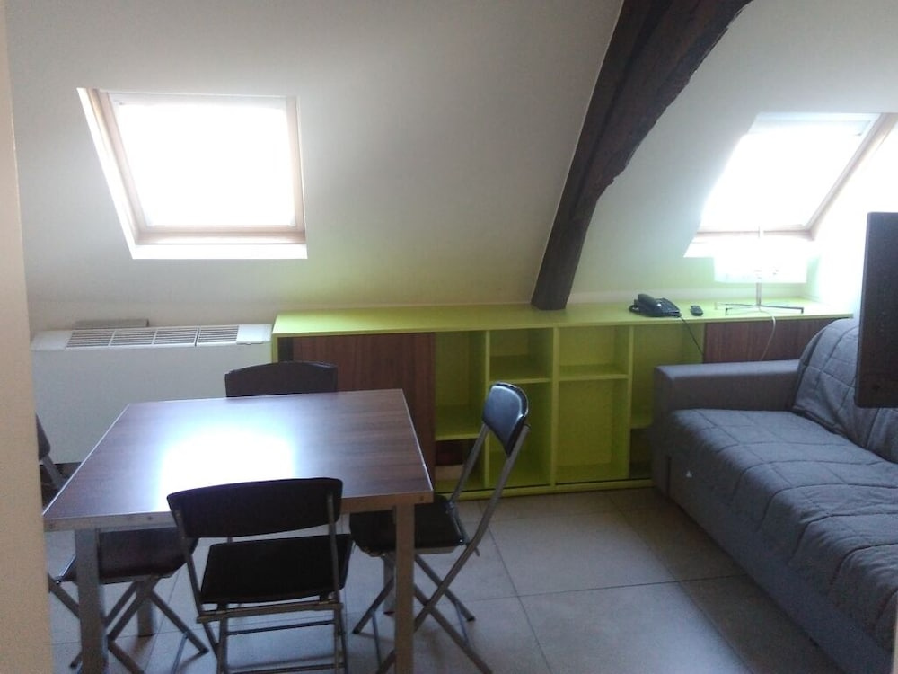 MULTIRESIDENCE LELYSEE Paris