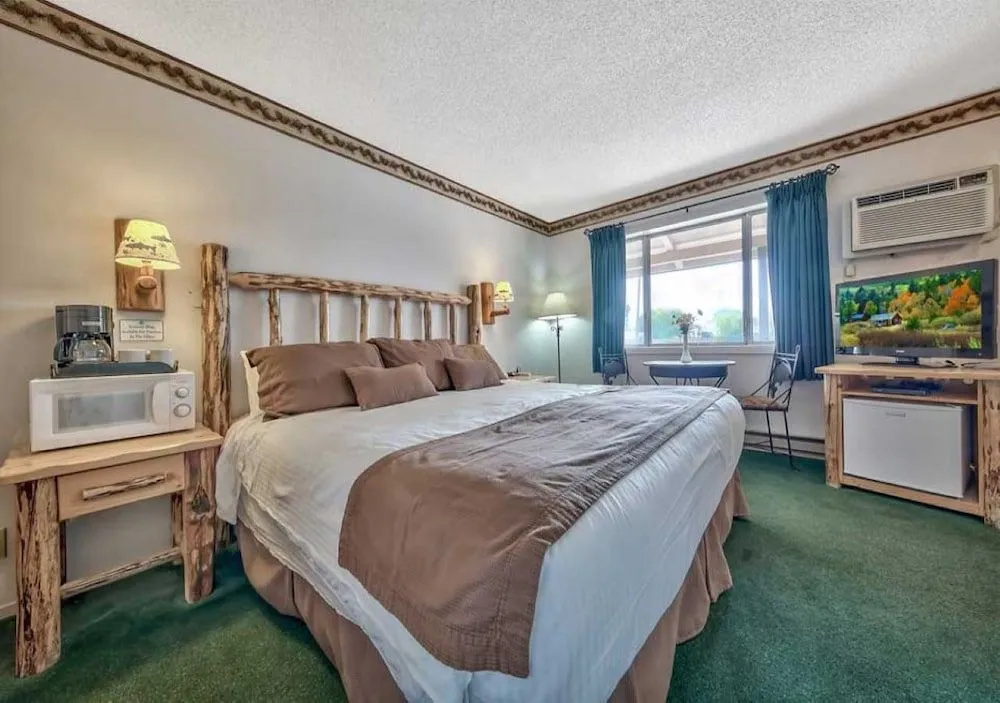 Walker River Lodge