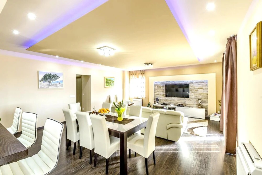 Villa With 6 Bedrooms in Dubravka, Konavle, With Wonderful sea View, Private Pool, Furnished Terrace Near the Beach