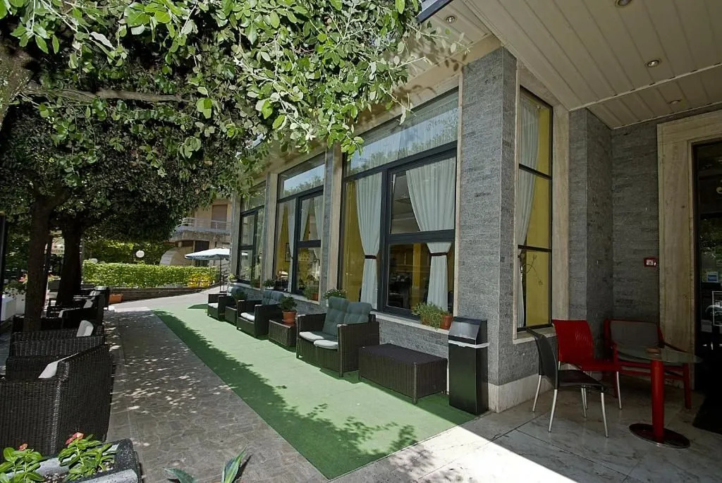 Hotel Mediterraneo