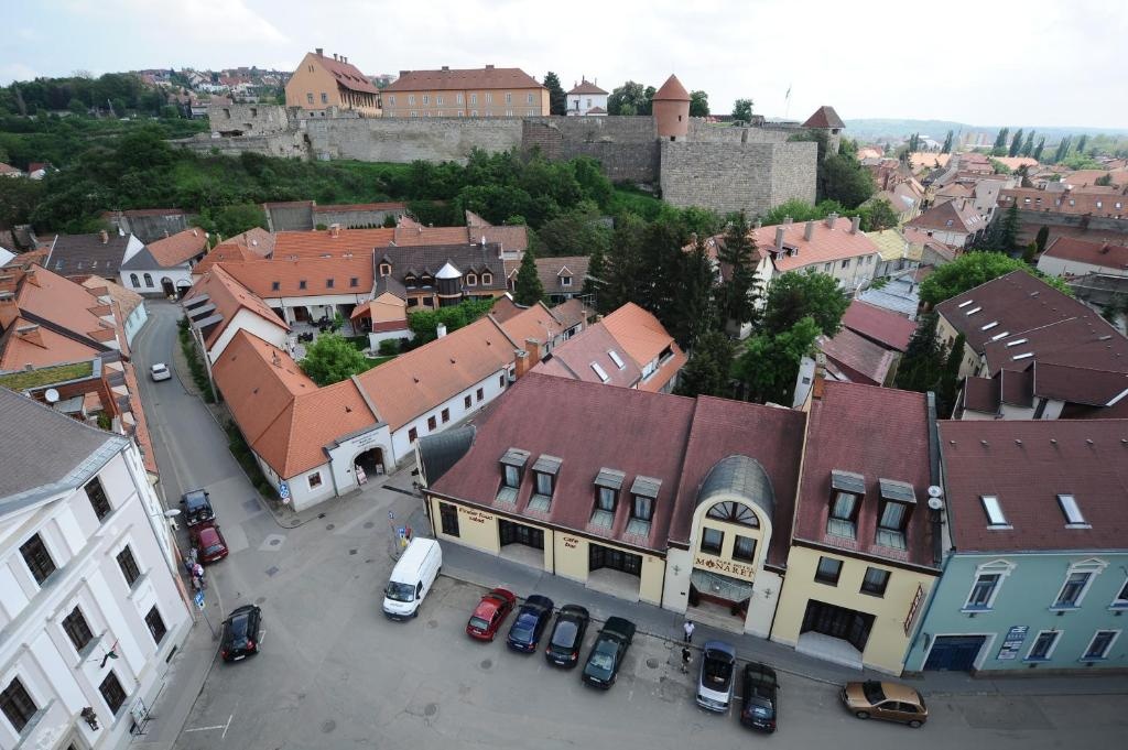Hotel Minaret&Étterem