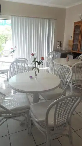 Shelly Beach Lodge