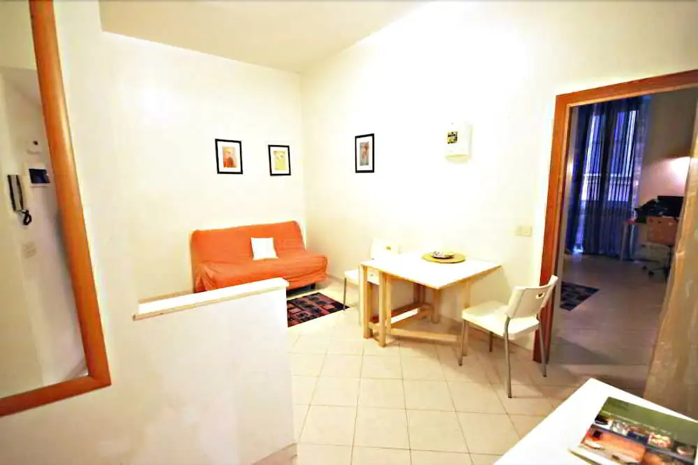 Ota Trevi Foutain Suite