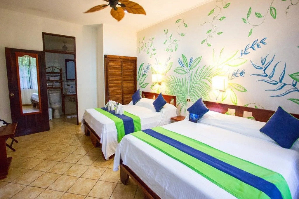 Hotel Villas Rio Mar
