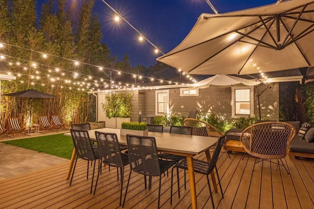 Designer Luxe Compound w Pool-steps to Best Dining
