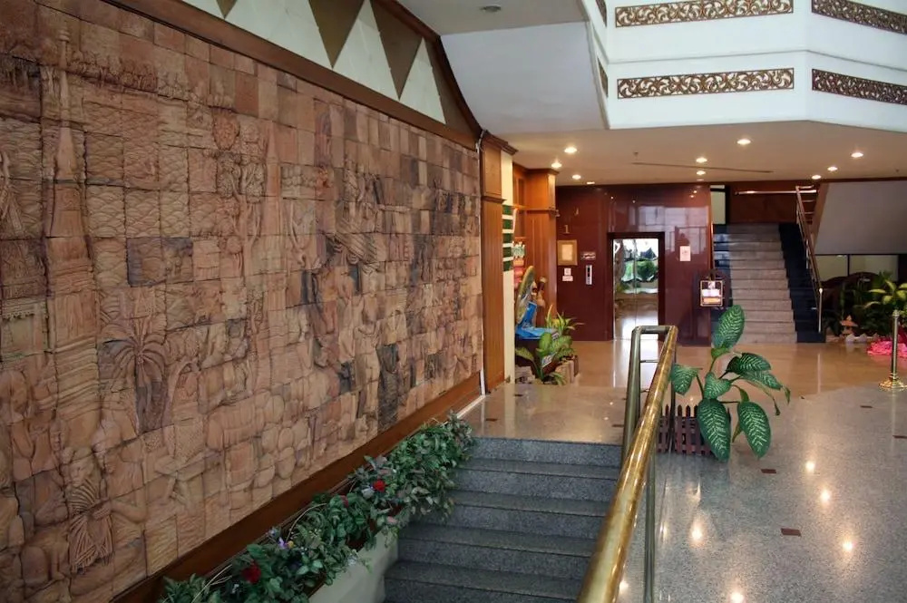 JP Emerald Hotel