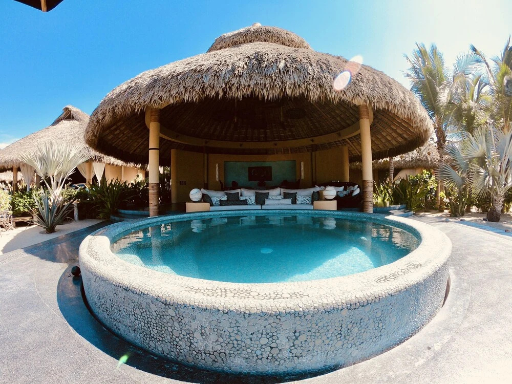 Samora Luxury Resort