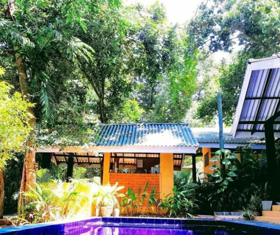 Randoni Villa