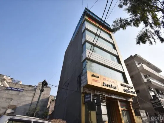 OYO 8950 Hotel Jhankar
