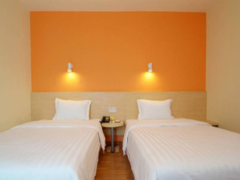 7Days Inn Shenzhen Luohu Kouan