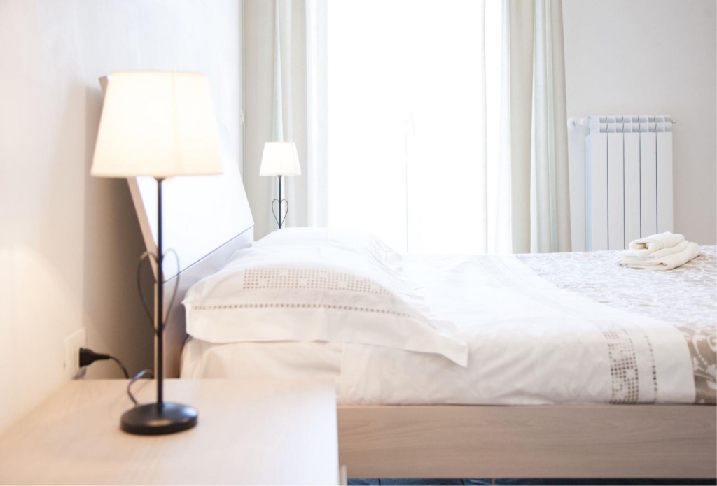 4 people, 1 bathroom, family friendly, central location, private terrace-La Casa dei Coralli