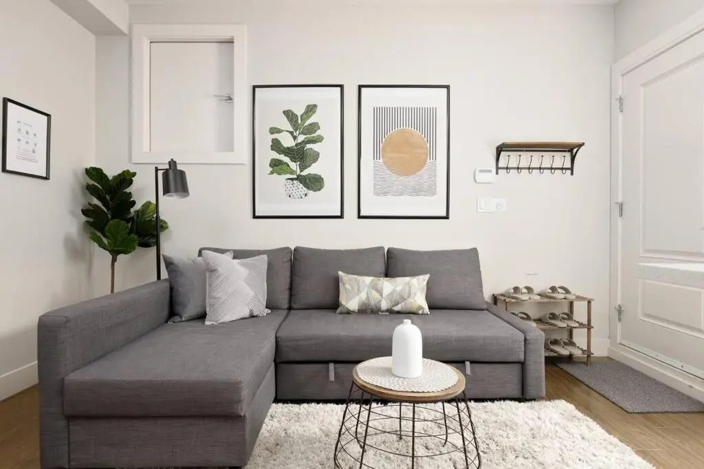 Newly Furnished 2bdr suite 6 Guests Perfect for Family