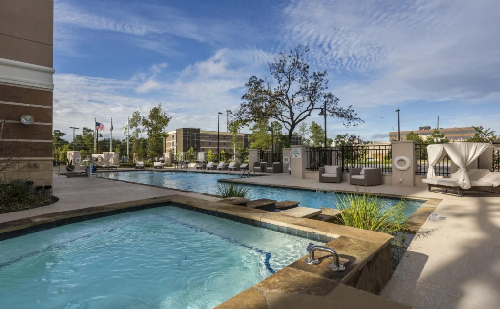 Crowne Plaza SHENANDOAH - WOODLANDS AREA by IHG