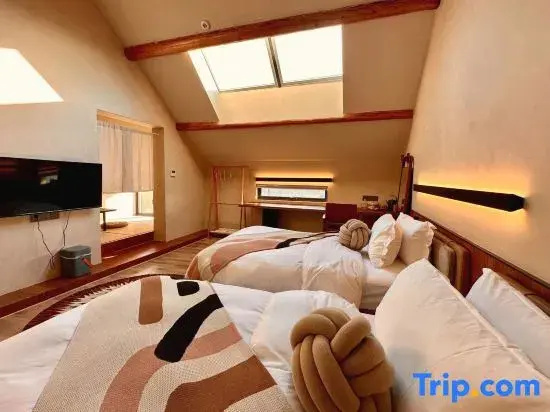 Jiuju Yuan Homestay
