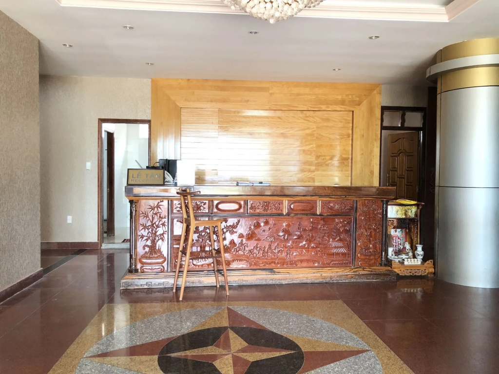 Khách sạn Khải Hoàn