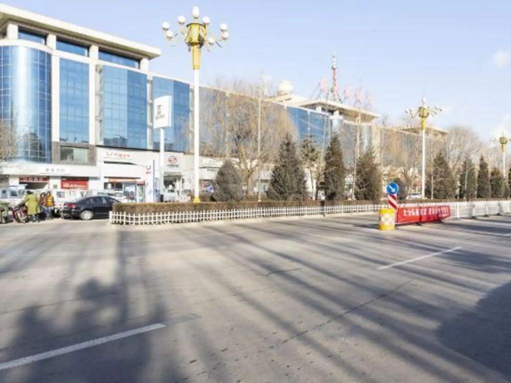 Jifeng Hotel (Shuozhou Passenger North Station)