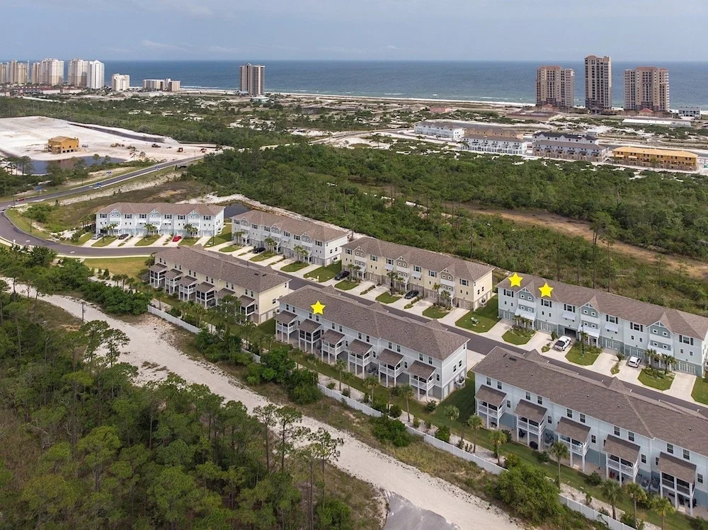 The Blue Turtle 3 Bedroom Townhouse