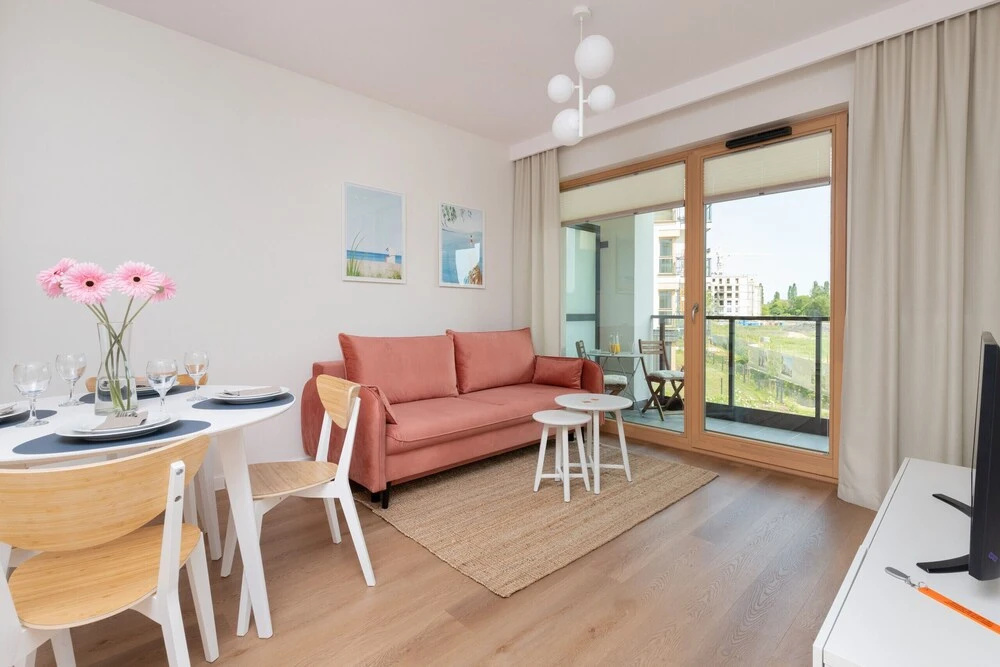 Lovely Apartment Gdansk by Renters
